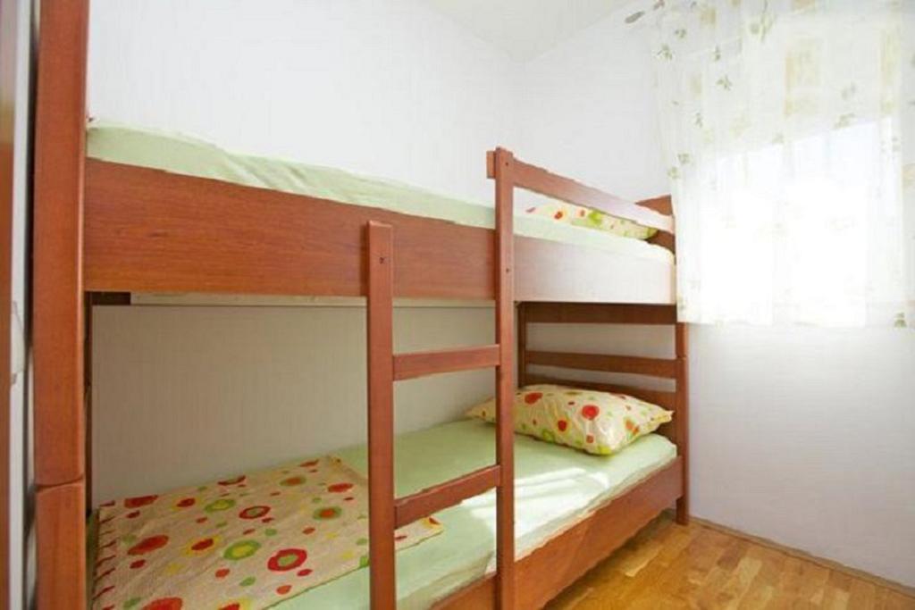 Apartments And Rooms Misic Trogir Chambre photo