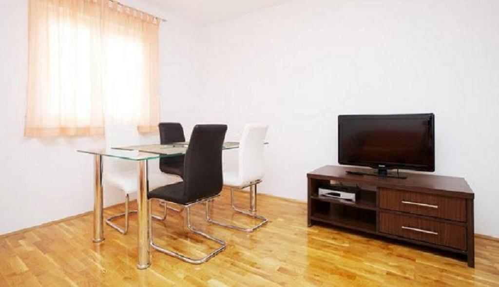 Apartments And Rooms Misic Trogir Chambre photo