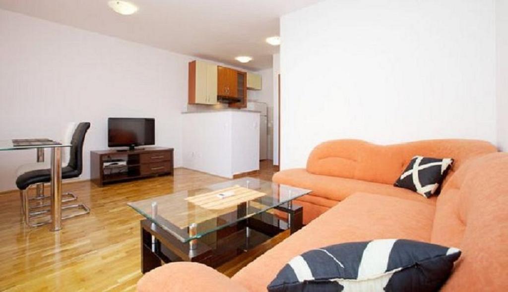 Apartments And Rooms Misic Trogir Extérieur photo