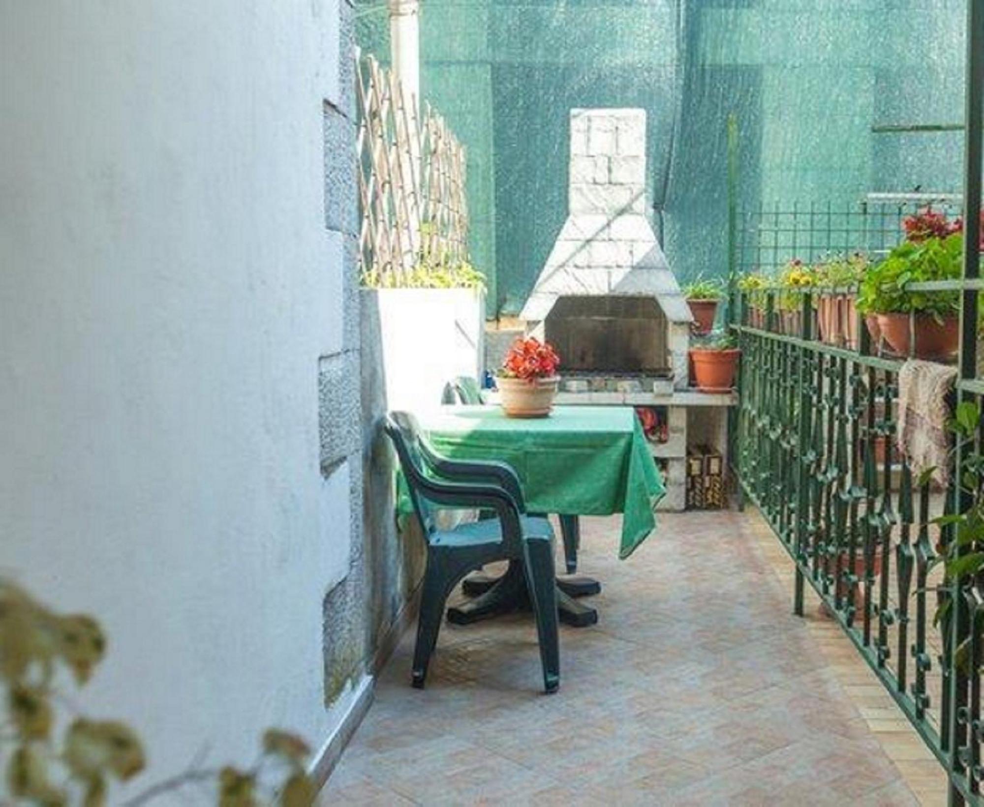 Apartments And Rooms Misic Trogir Extérieur photo